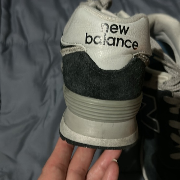 Shoes - Picture 4 of 4